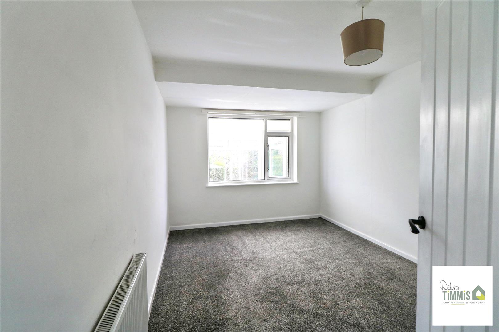 Carlyon Place, Sneyd Green, Stoke-On-Trent